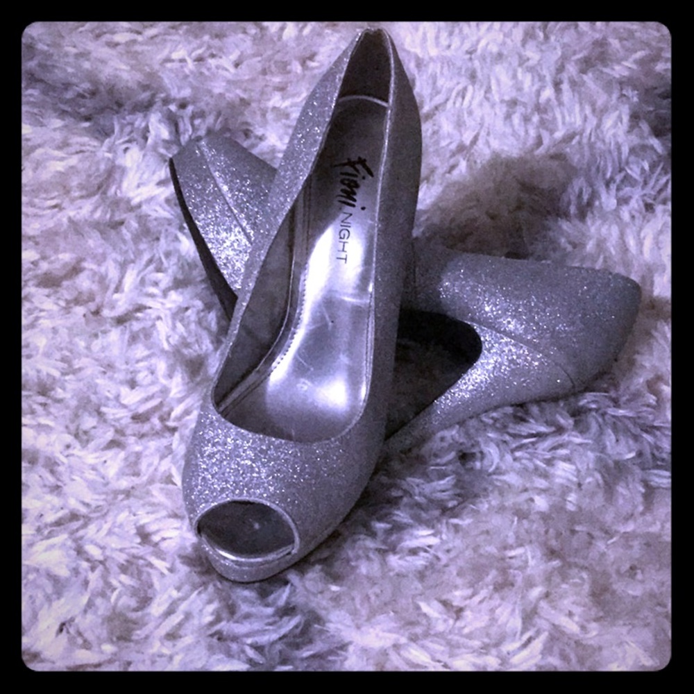 Peep Toe Pumps